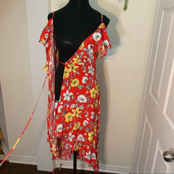 F21 Liberty Floral Flowy Cutout Shoulder Wrap Hi Low Dress - Picture 5 of 15